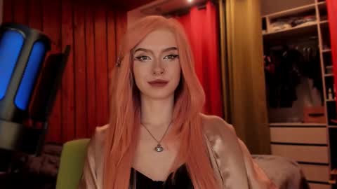 Miss Iris Fansly Miss Iris new inst.  online show from March 2025 02:45:01 PM