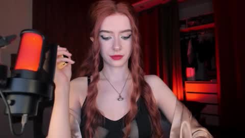 Miss Iris Fansly Miss Iris new inst.  online show from October 2025 06:50:01 PM