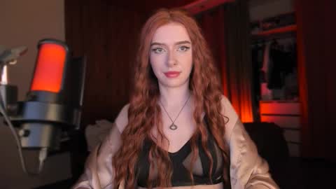 Miss Iris Fansly Miss Iris new inst.  online show from October 2025 06:08:02 PM