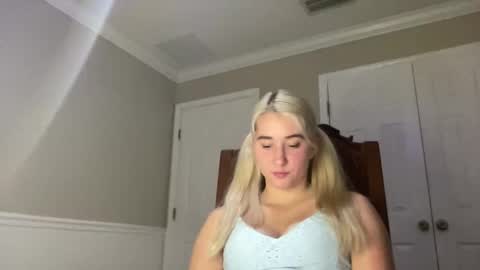 Snapshot of irispink1 chatting on December 2025 02:50:02 AM Irispink1 online show from December 2025 02:50:02 AM