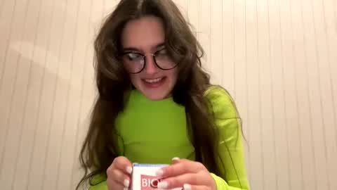 Snapshot of irisss31 chatting on March 2025 07:06:02 PM irisss31 online show from March 2025 07:06:02 PM