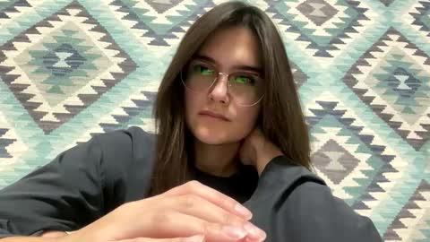 Snapshot of irisss31 chatting on November 2025 08:43:02 PM irisss31 online show from November 2025 08:43:02 PM