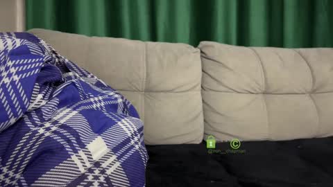 Iron online show from February 2025 11:36:01 PM