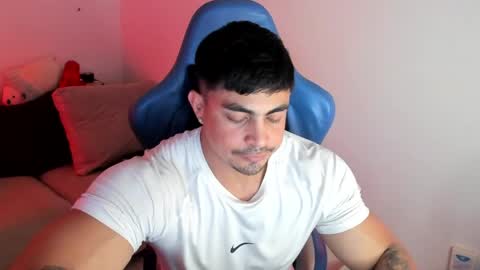 Iron online show from April 2026 10:29:01 PM