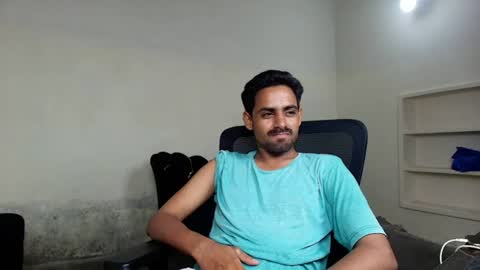 Naveed online show from July 2026 06:10:01 PM