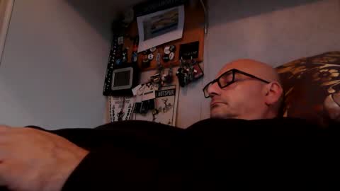 Ironkokkk online show from October 2025 03:57:02 PM