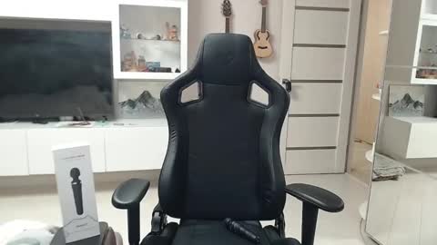 Irwi Tomboy online show from February 2025 05:18:02 PM