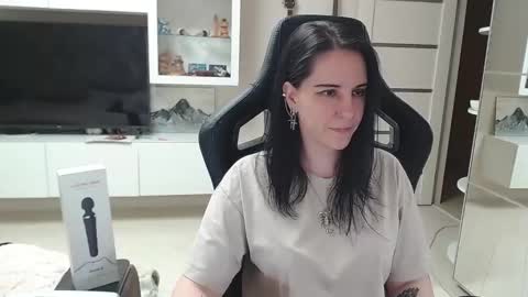 Irwi Tomboy online show from March 2025 09:29:02 PM