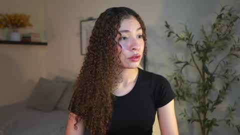 Snapshot of isa_____ chatting on June 2026 02:24:01 AM isa_____ online show from June 2026 02:24:01 AM