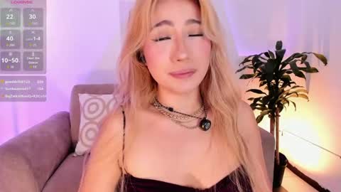 Isa Cortes  online show from June 2026 03:05:01 PM