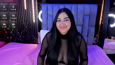 Snapshot of isa_gonzalez chatting on June 2026 07:51:02 PM Isa Gonzalez online show from June 2026 07:51:02 PM