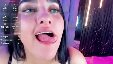 Snapshot of isa_gonzalez chatting on July 2026 07:37:02 AM Isa Gonzalez online show from July 2026 07:37:02 AM