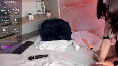 oIssaJonneso online show from April 2026 03:39:01 PM