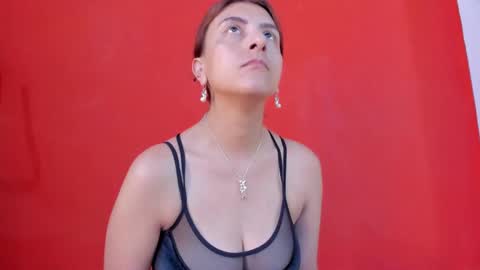 Isabella online show from February 2025 12:19:01 PM