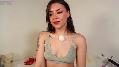Isabella Laurentt  online show from July 2026 05:59:02 PM