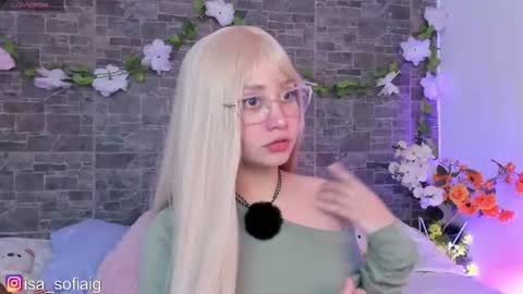 Snapshot of isa_sofia1 chatting on July 2026 06:58:02 PM isa_sofia1 online show from July 2026 06:58:02 PM