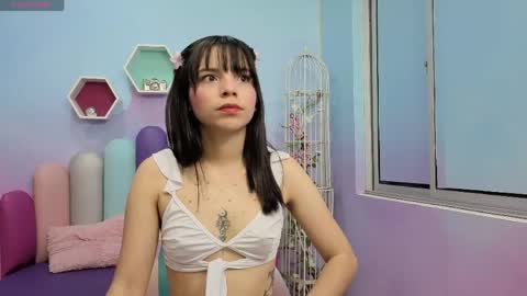 Isaa Skinny  online show from May 2026 03:13:02 AM