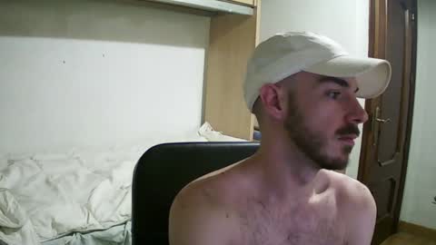 Isaac99c online show from February 2025 11:32:01 PM