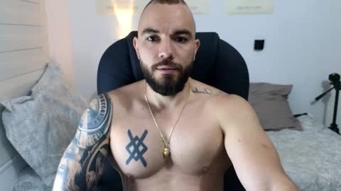 Isaac carter online show from September 2025 11:11:02 AM