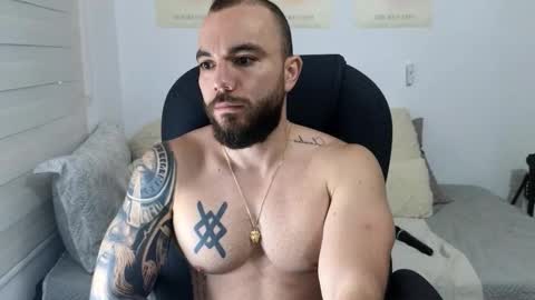 Isaac carter online show from October 2025 11:16:01 AM