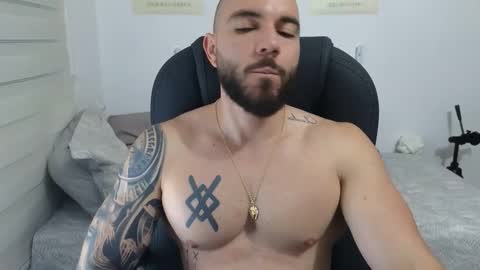 Isaac carter online show from April 2026 11:16:01 AM