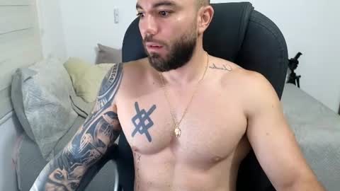Snapshot of isaac_carter chatting on July 2026 10:28:01 AM Isaac carter online show from July 2026 10:28:01 AM