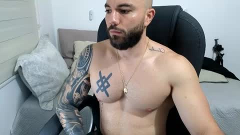 Snapshot of isaac_carter chatting on July 2026 10:58:02 AM Isaac carter online show from July 2026 10:58:02 AM
