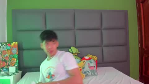 Snapshot of isaac_cryston chatting on February 2025 07:52:02 PM isaac_cryston online show from February 2025 07:52:02 PM