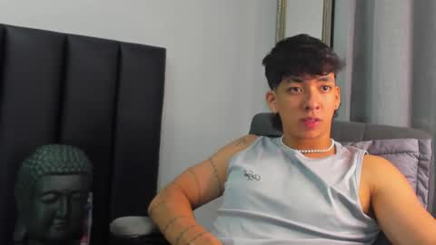 Snapshot of isaac_cryston chatting on February 2025 10:25:02 PM isaac_cryston online show from February 2025 10:25:02 PM