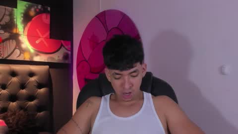 Snapshot of isaac_cryston chatting on September 2025 08:08:01 PM isaac_cryston online show from September 2025 08:08:01 PM