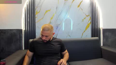 isaac_franko online show from November 2025 09:13:02 PM