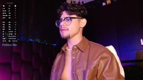 Isaac Saenz. online show from December 2024 09:45:02 PM