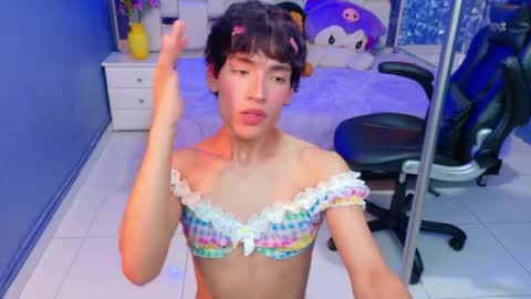 isaacnova online show from April 2026 09:39:01 PM