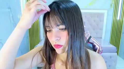 Snapshot of isabeau_s chatting on June 2026 01:36:01 PM isabeau_s online show from June 2026 01:36:01 PM