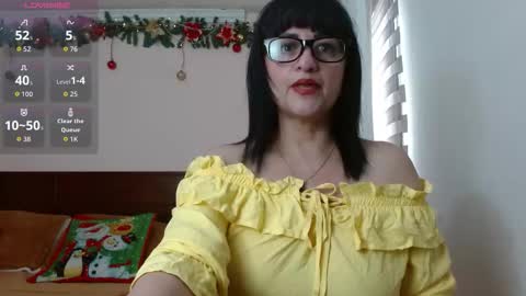 Isabeel Sofia online show from November 2025 04:42:01 PM