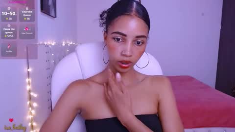 isabel online show from February 2026 07:44:02 PM