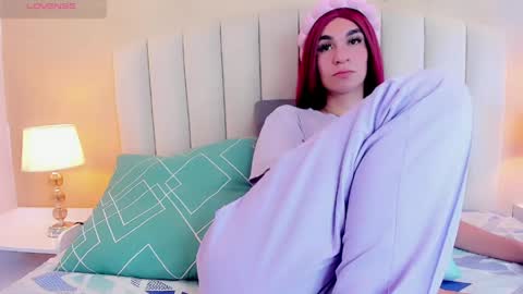 isabel_palmer online show from May 2026 09:32:02 PM