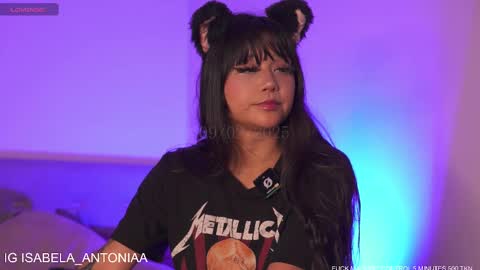 Snapshot of isabela_antonia_ chatting on February 2025 09:04:01 AM online show from February 2025 09:04:01 AM