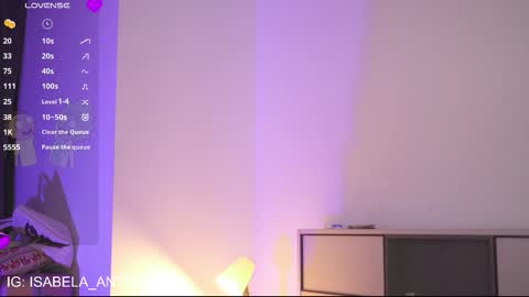 Snapshot of isabela_antonia_ chatting on October 2025 12:39:02 PM online show from October 2025 12:39:02 PM