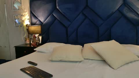 IsabelaCampbell online show from May 2026 06:57:02 PM