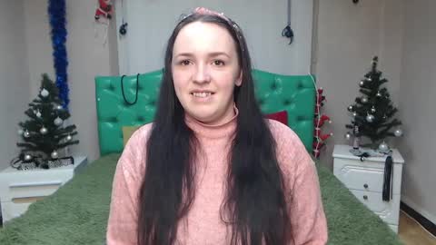 IsabelBlackberry online show from January 2025 03:20:01 PM