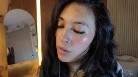 Snapshot of isabella_collen_v chatting on July 2026 08:00:01 PM Hi Stream 800am to 200pm online show from July 2026 08:00:01 PM