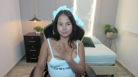 Snapshot of isabella_florez22 chatting on January 2025 07:18:02 PM Isabel florez online show from January 2025 07:18:02 PM