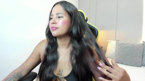 Isabel florez online show from April 2026 02:09:02 AM