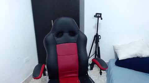  estefania online show from December 2024 10:44:02 AM