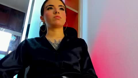 ISABELLA online show from May 2026 06:39:01 PM