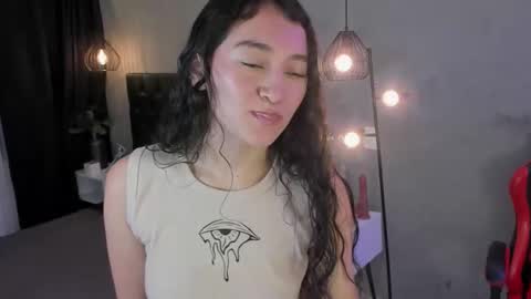 Isabella Nowa online show from March 2026 11:32:02 AM