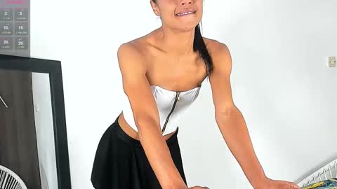 Isabella online show from March 2025 10:45:02 PM