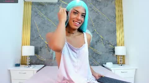 Snapshot of isabella_sccott chatting on July 2026 06:23:01 PM Isabella online show from July 2026 06:23:01 PM