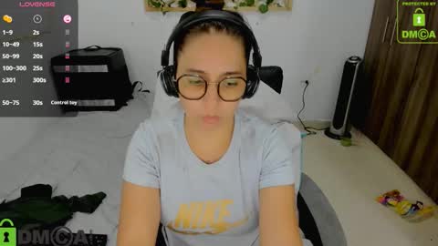 Isabella online show from February 2026 11:36:02 PM